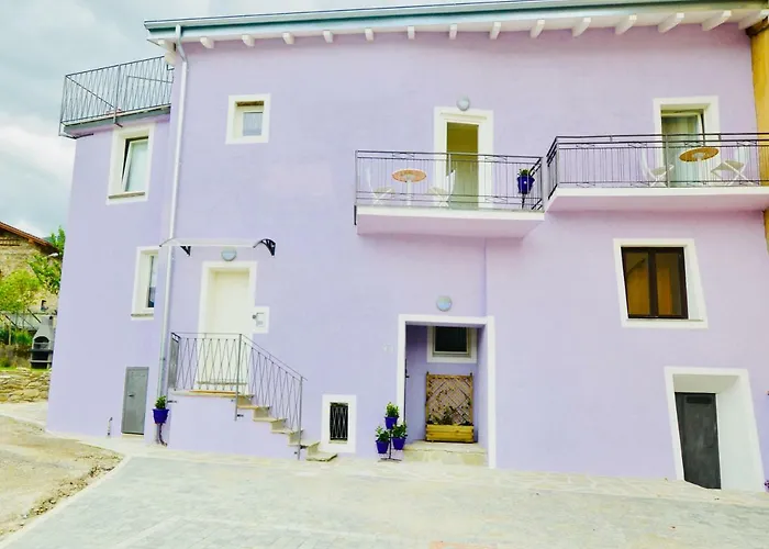 Corte del Lago